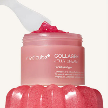 Medicube Collagen Niacinamide Jelly Cream moisturising the skin without any heaviness or sticky residue.