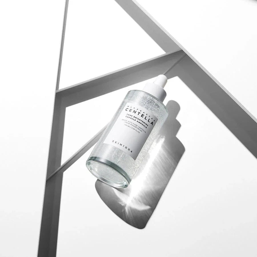 Tone Brightening Ampoule helping to brighten the skin with a gentle, patented encapsulated Madewhite ingredient.
