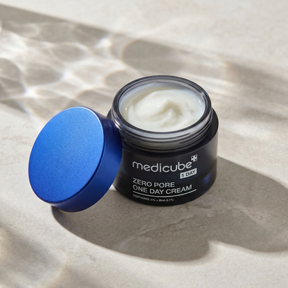 Medicube Zero Pore 1-Day Cream gently clearing trapped sebum and refining pores with salicylic acid BHA.
